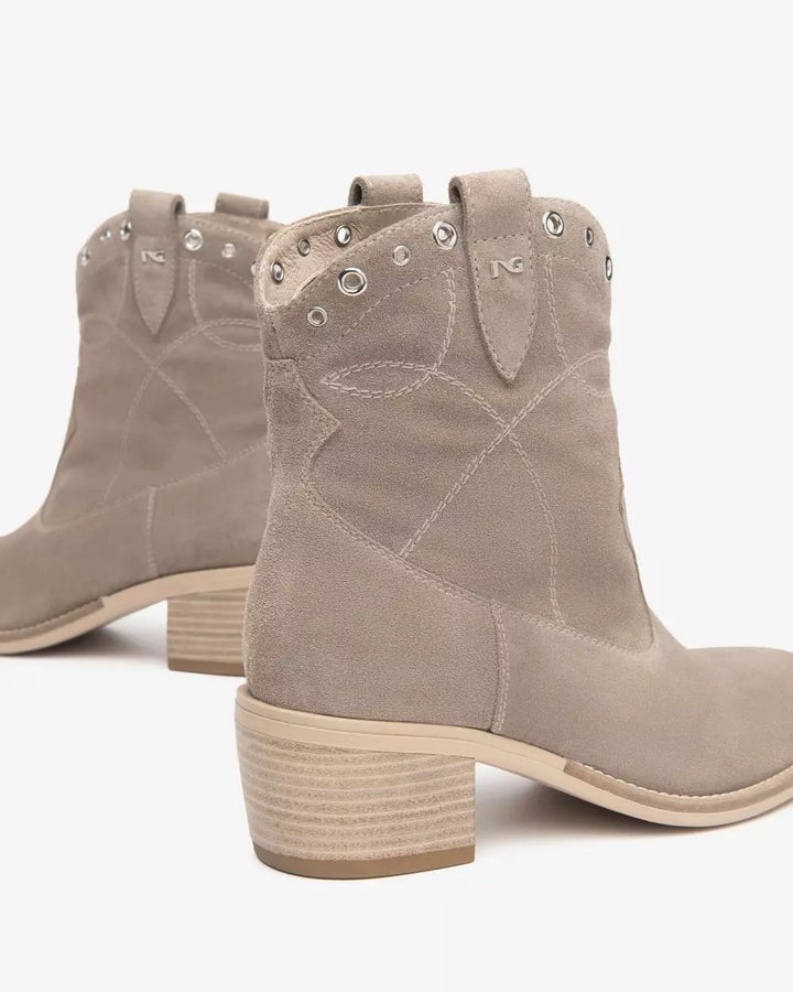 NeroGiardini E512705D-451 stivale beige
