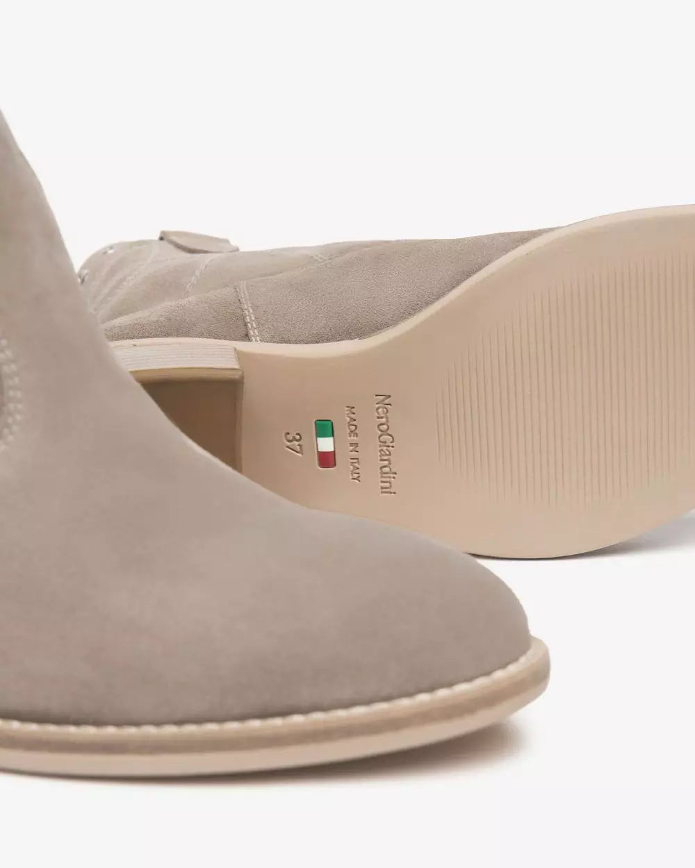 NeroGiardini E512705D-451 stivale beige