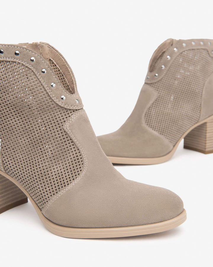 NeroGiardini E512710D-451 stivale beige