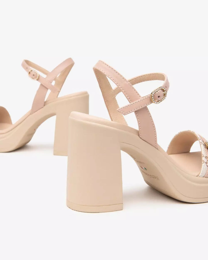 NeroGiardini E513664D-412 sandali beige