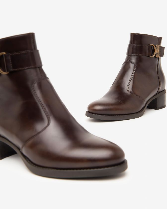 NeroGiardini Tronchetto I411270D-400 in pelle marrone