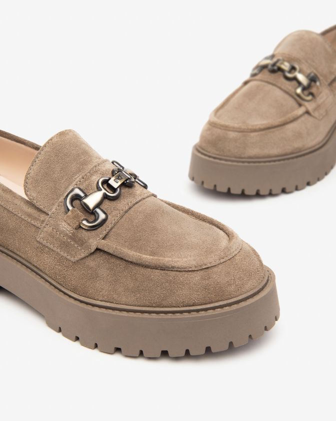 NeroGiardini Mocassino I411390D-501 in pelle beige