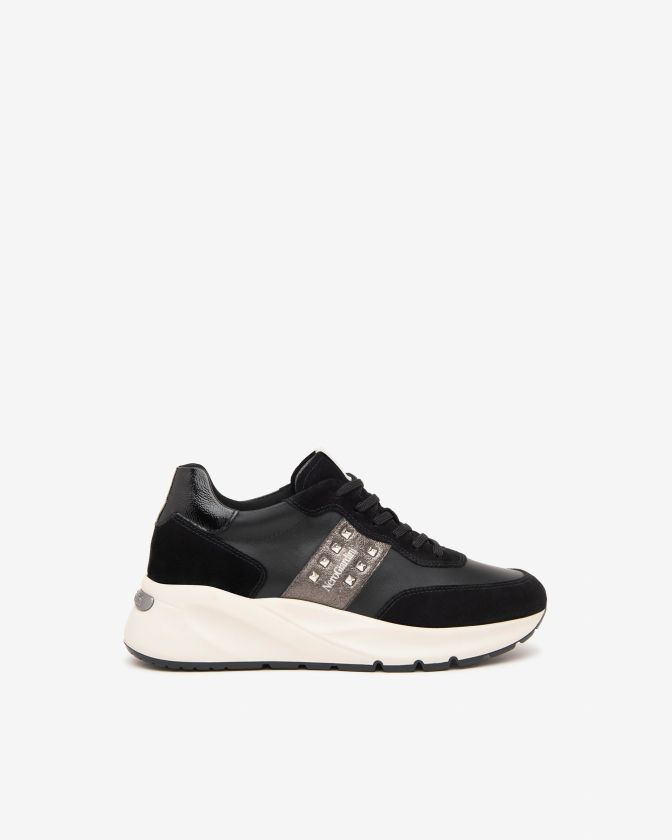 NeroGiardini Sneakers I411520D-100 in pelle nero