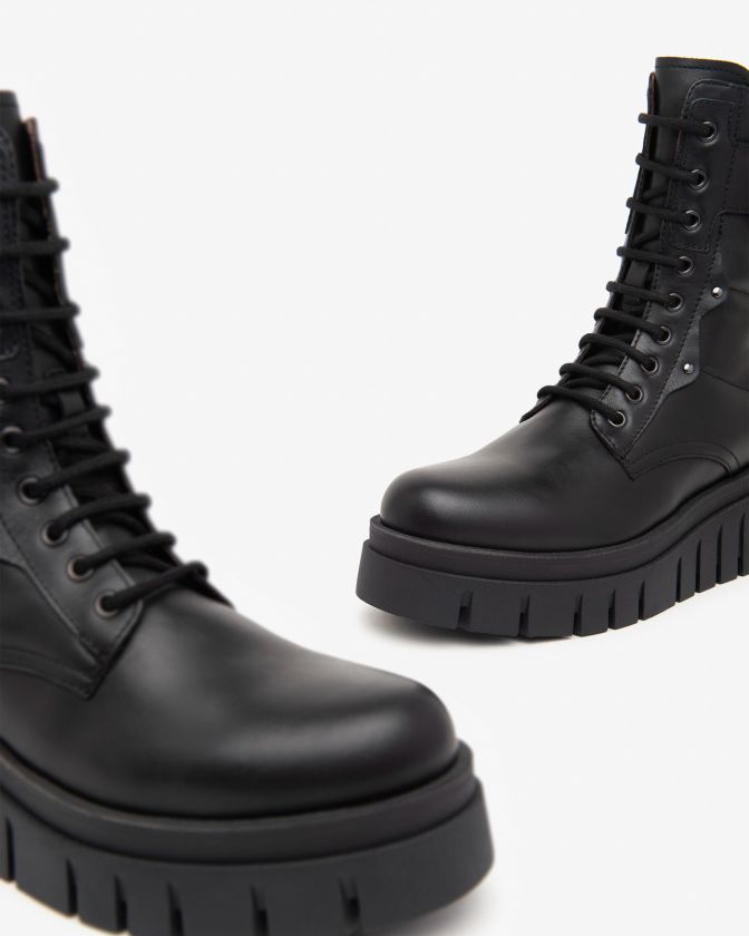 NeroGiardini Anfibi I411920D-100 in pelle nero