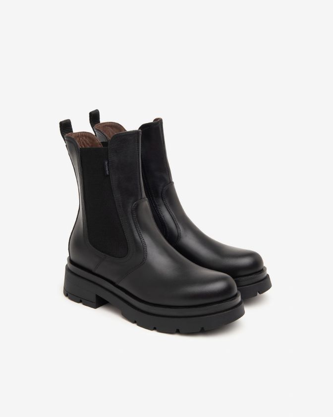 NeroGiardini Stivaletto I411940D-100 in pelle nero
