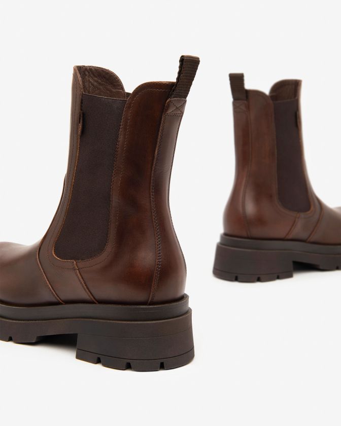 NeroGiardini Stivaletto I411941D-412 in pelle marrone