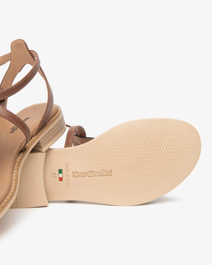 NeroGiardini sandalo E615895D-400 donna cuoio
