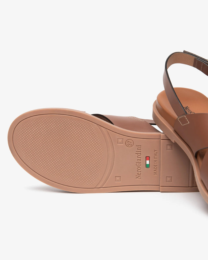 NeroGiardini sandalo E615933D-400 donna cuoio
