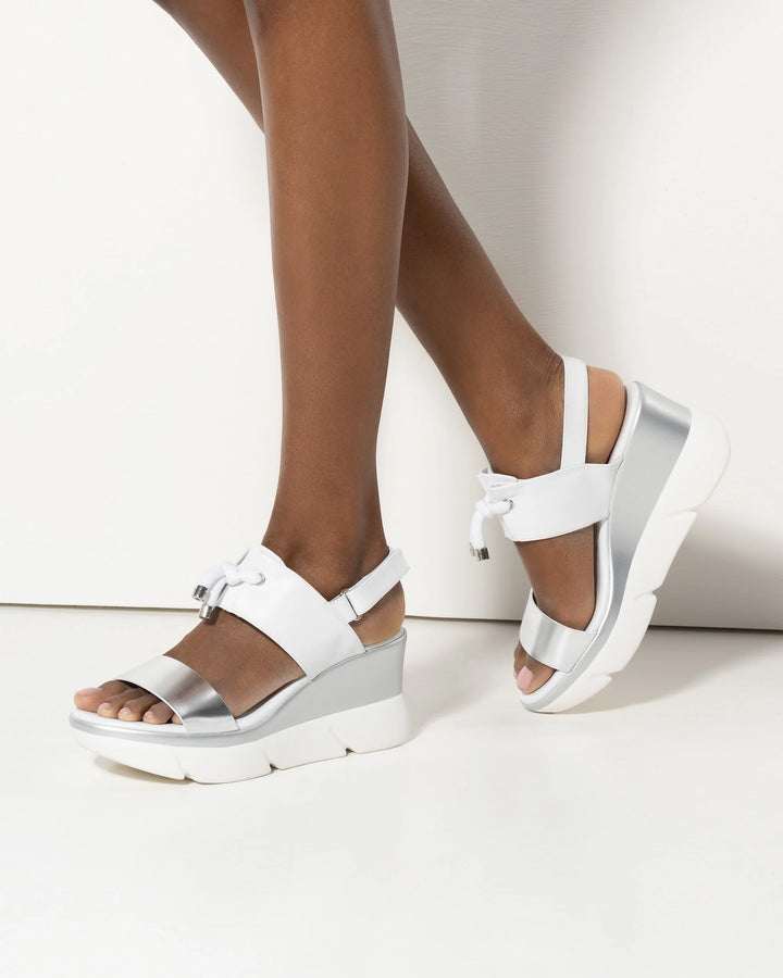 NeroGiardini sandalo E616061D-700 donna bianco