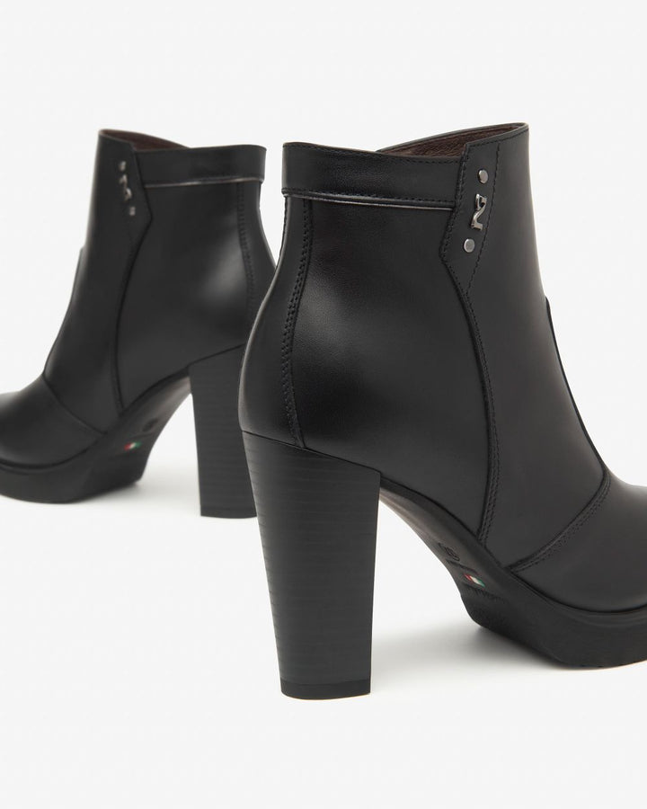 Nero Giardini stivale I513810D-100 nero