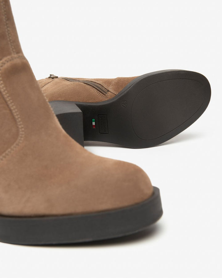 Nero Giardini stivale suede I513892D-442 marrone