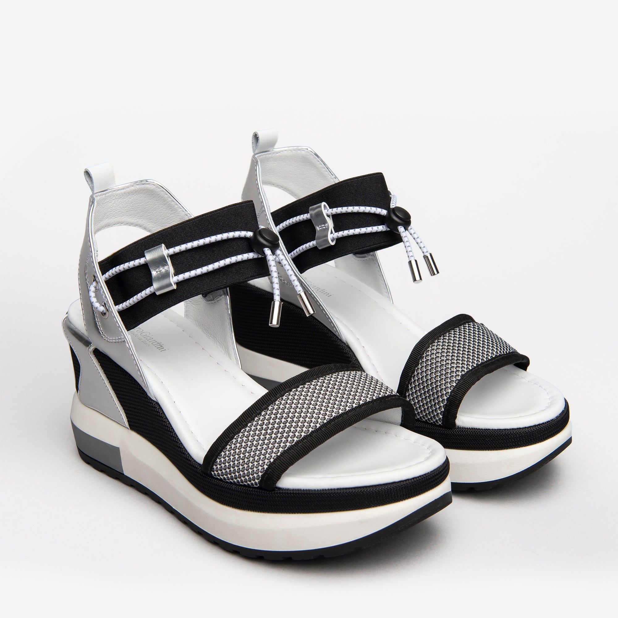 sandali nero giardini con zeppa