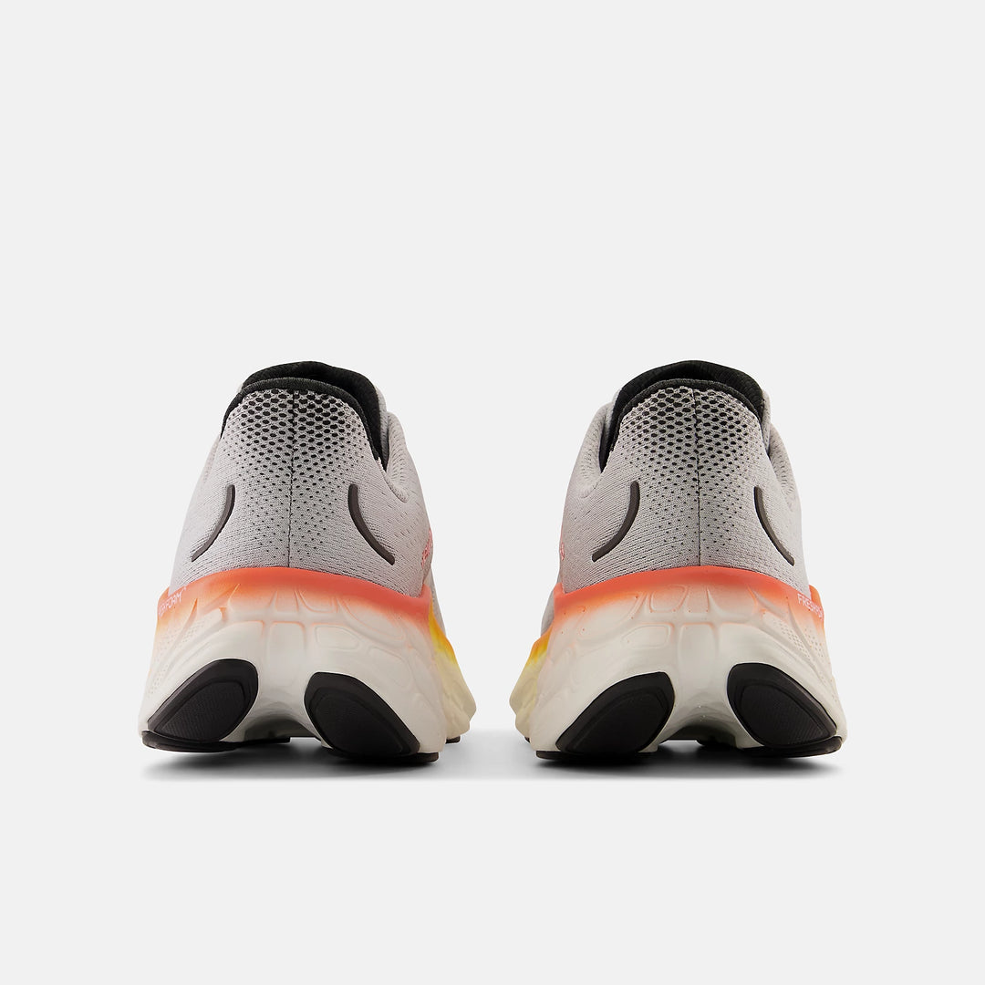 New Balance MMORCO4-ALUMINUM Fresh Foam X More v4 running UOMO